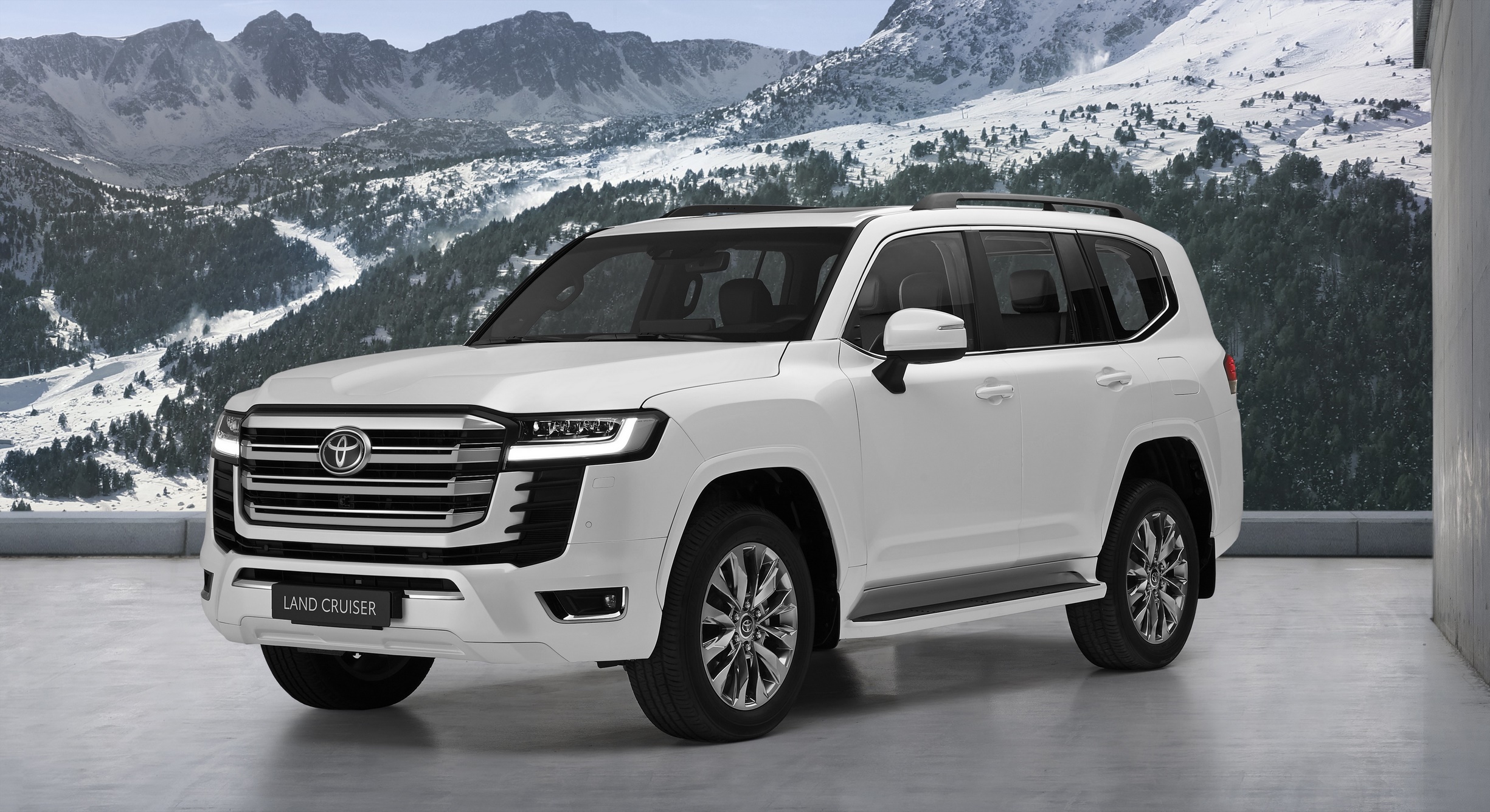Megérkezett a vadonatúj Toyota Land Cruiser