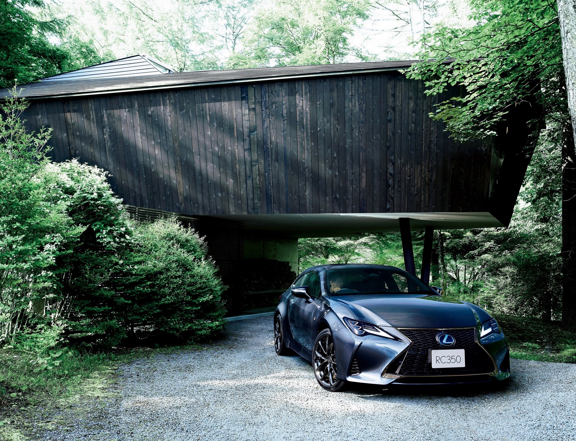 Lexus RC Emotional Ash: A tárgyilagosság költészete