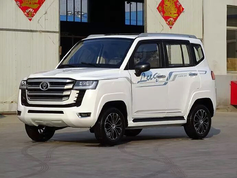 Zsugorított Land Cruisert készített egy kínai mopedautó-gyártó
