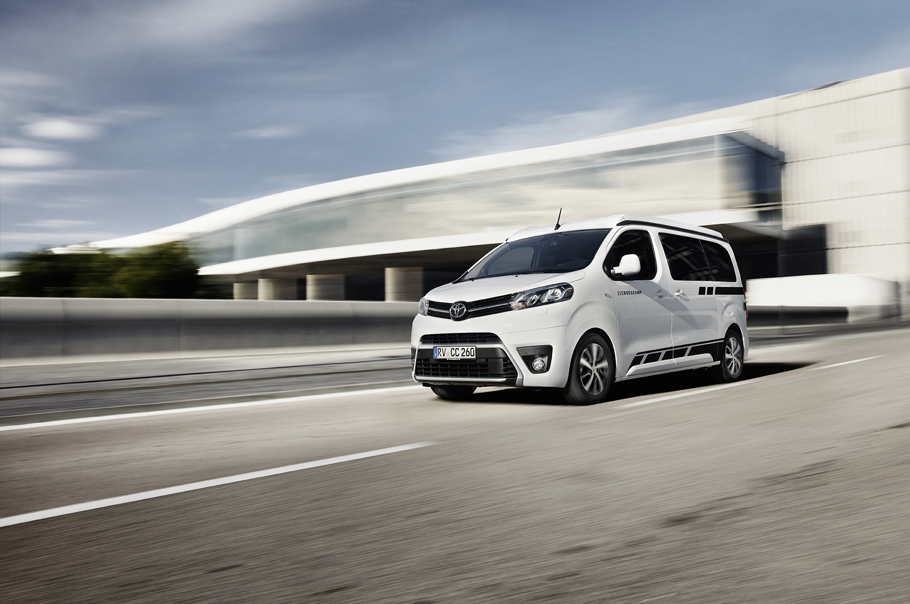 Városlakó kalandor: Crosscamp Toyota Proace Verso