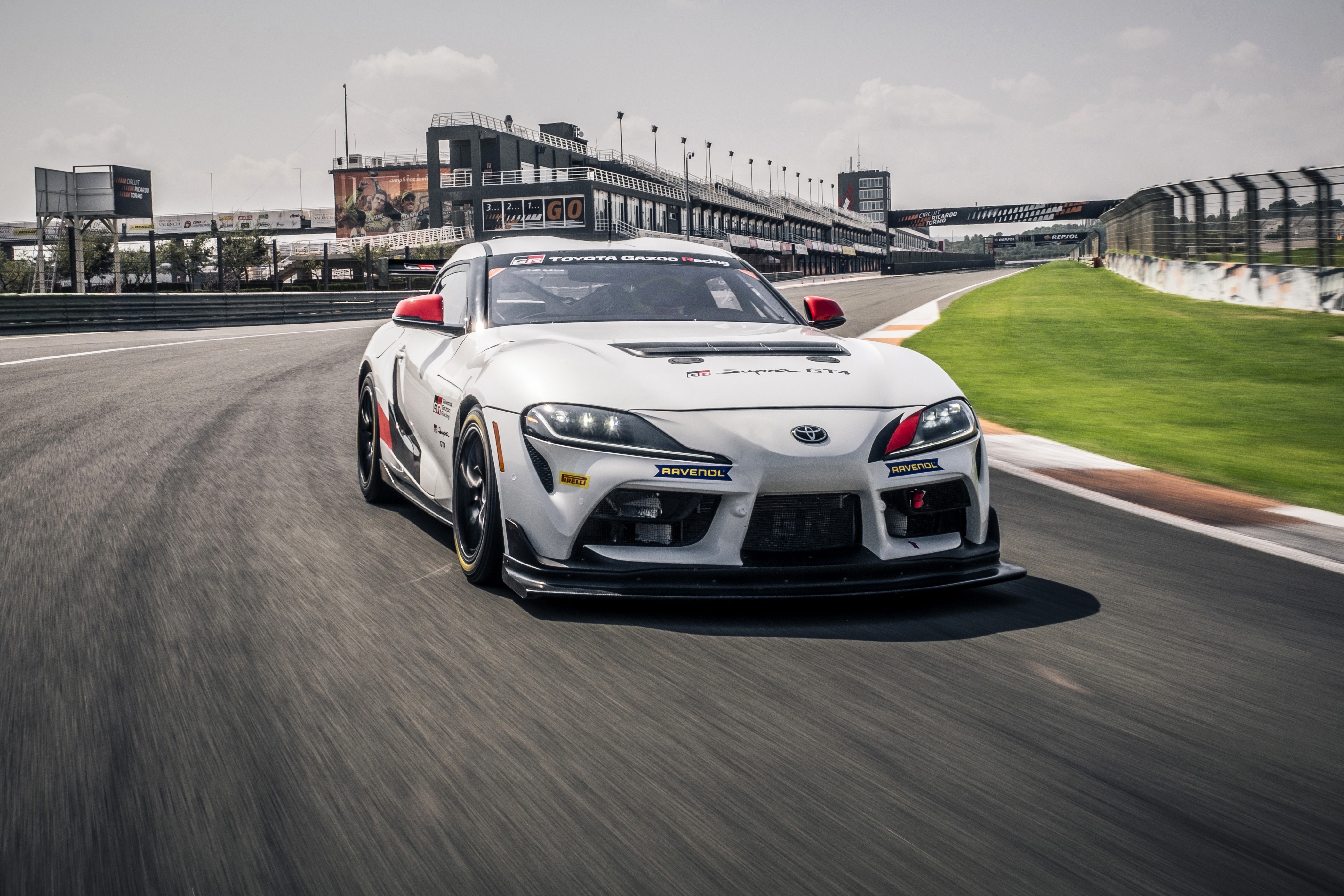 A GR Supra GT4 sikeresen átesett az SRO GT4 homologizáción