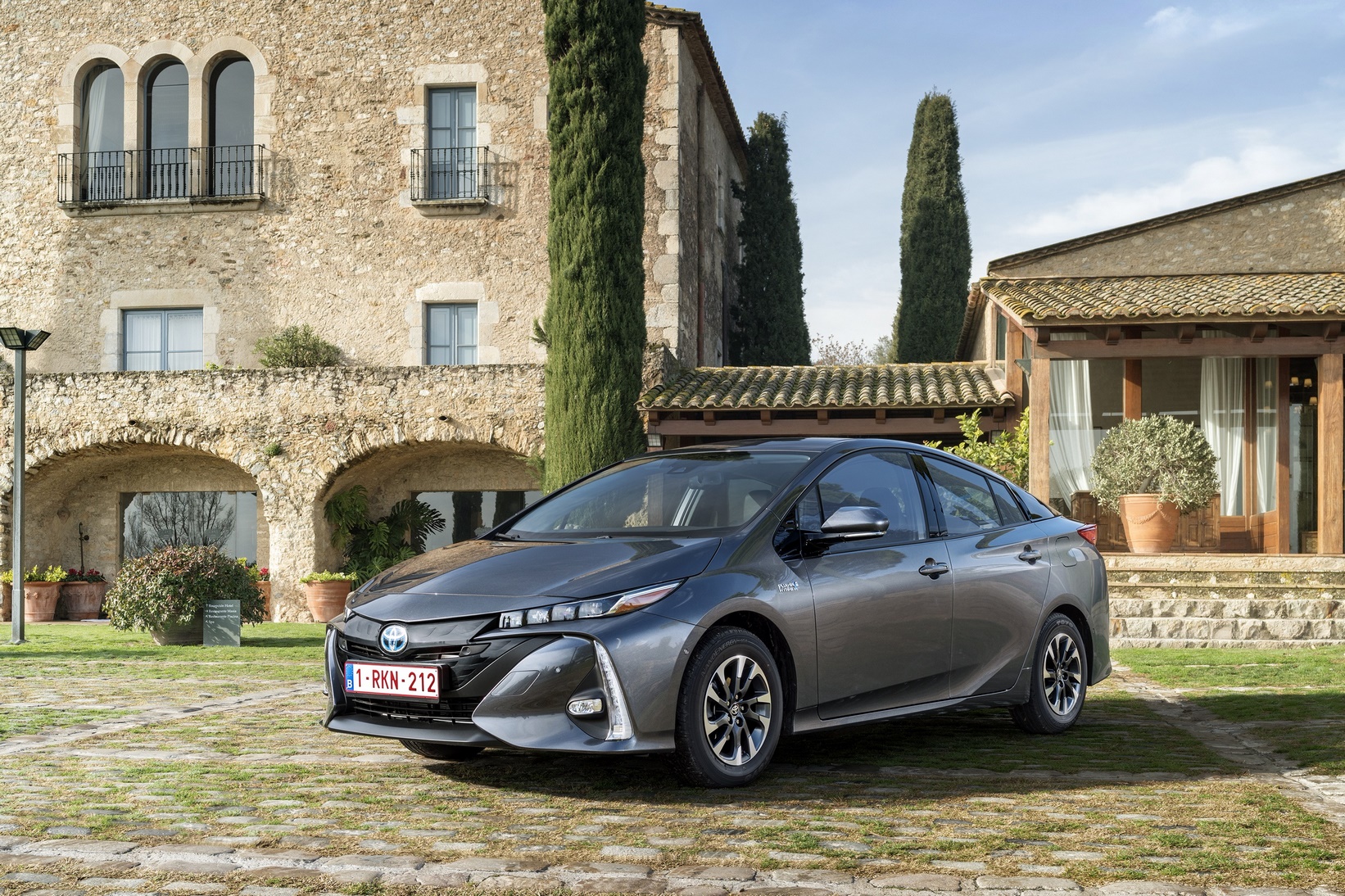 Korszerűbb formában folytatja pályafutását egyes piacokon a Toyota Prius