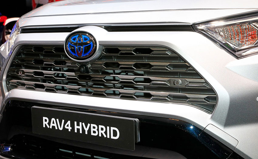 A Toyota RAV4 magasan a legnépszerűbb szabadidőjármű a világon 