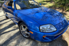 Még leharcolt állapotban is többet ér ez a veterán korú Toyota Supra, mint amennyibe újonnan került