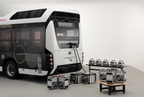 Hidrogén üzemű, mobil óriástöltőt épített a Toyota és a Honda