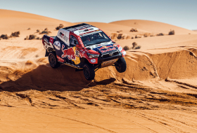 Toyota szakaszgyőzelemmel folytatódott a Dakar hetedik napja