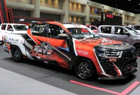 Variációk Hiluxra, a világvégejárgánytól a sportautóig