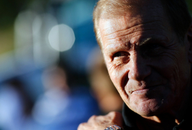 Egy legendával a volánnál debütál a belga WRC futamon a hidrogénnel üzemelő Toyota