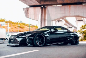 Liberty Walk Widebody Lexus LC500: relatív harmónia