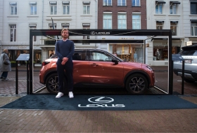 A világ legkisebb autószalonját építette meg a Lexus