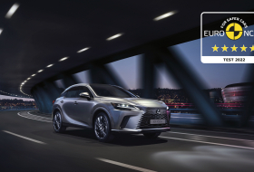 Az év egyik legbiztonságosabb újdonsága a Lexus RX 