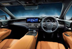 Biztonságosabb, informatívabb, kényelmesebb a Lexus LS