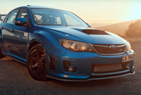 Nyolchengeres, Lexus-motoros, hátsókerekes szörnyet faragtak egy Subaru Imprezából