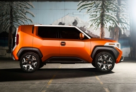 Új crossoverrel bővíti választékát a Toyota