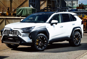 Kontrasztok össztüzében: Toyota RAV4 Rays 