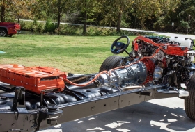 A Toyota szuperhibridje az év egyik legjobb motorja 