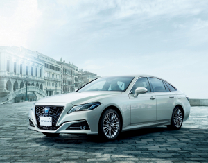 Születésnapi különkiadásokat kap a Toyota luxusszedánja
