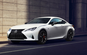 Biztonságosabb és különlegesebb lett a megújult Lexus RC