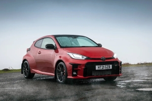 A Toyota GR Yaris lett az elmúlt 25 év legjobb hot hatch modellje a PistonHeads közössége szerint