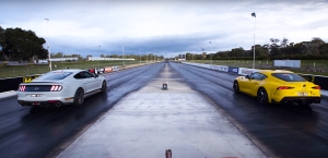 Négy versenyből négy győzelem: kiütéssel győzött a Toyota GR Supra a Ford Mustang Mach 1 ellen
