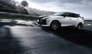 Kemény sportverzió készülhet a Lexus elektromos szabadidőjárművéből 