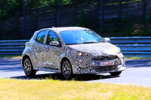Minden eddiginél sportosabb és modernebb lesz az új Toyota Yaris