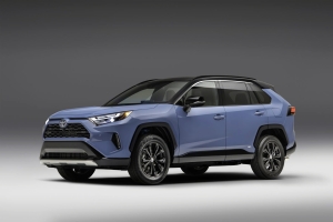 Továbbra is a Toyota RAV4 a világ legkeresettebb autója 