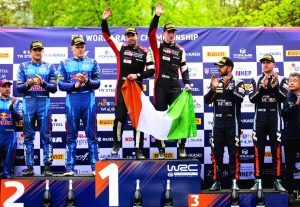 Elfyn Evans nyerte a Horvát-ralit, a világbajnokság első három helyén már Toyota-pilóták állnak