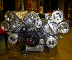 Két Toyota Supra blokkból építettek V12-es erőművet
